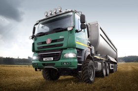 Tatra Trucks slaví 10. výročí zahájení výroby modelové řady Tatra Phoenix